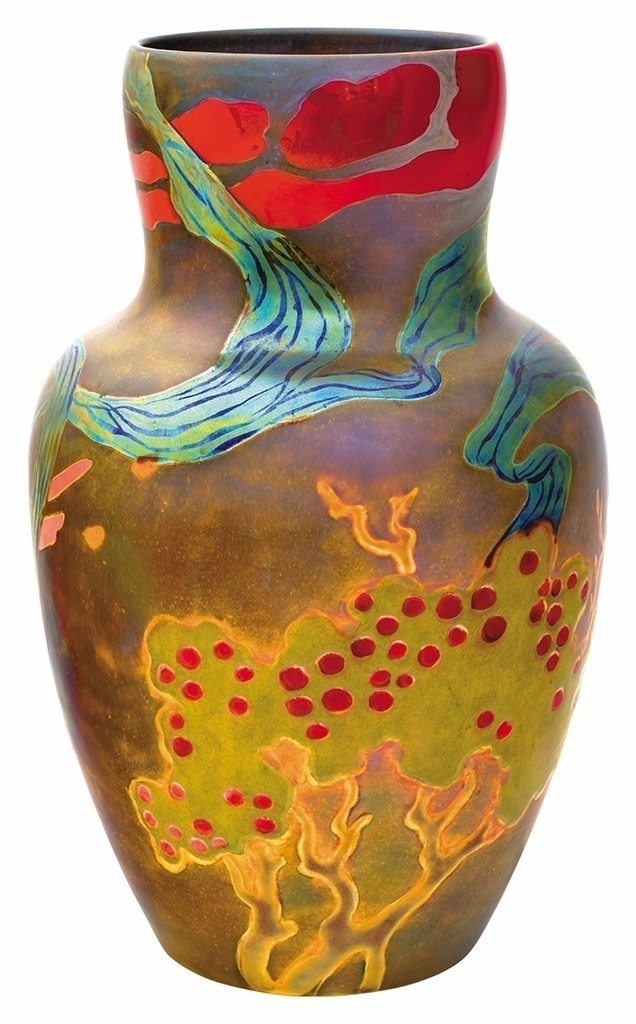 Zsolnay Vase with expressive panorama scene with a hunting eagle, Zsolnay, 1899