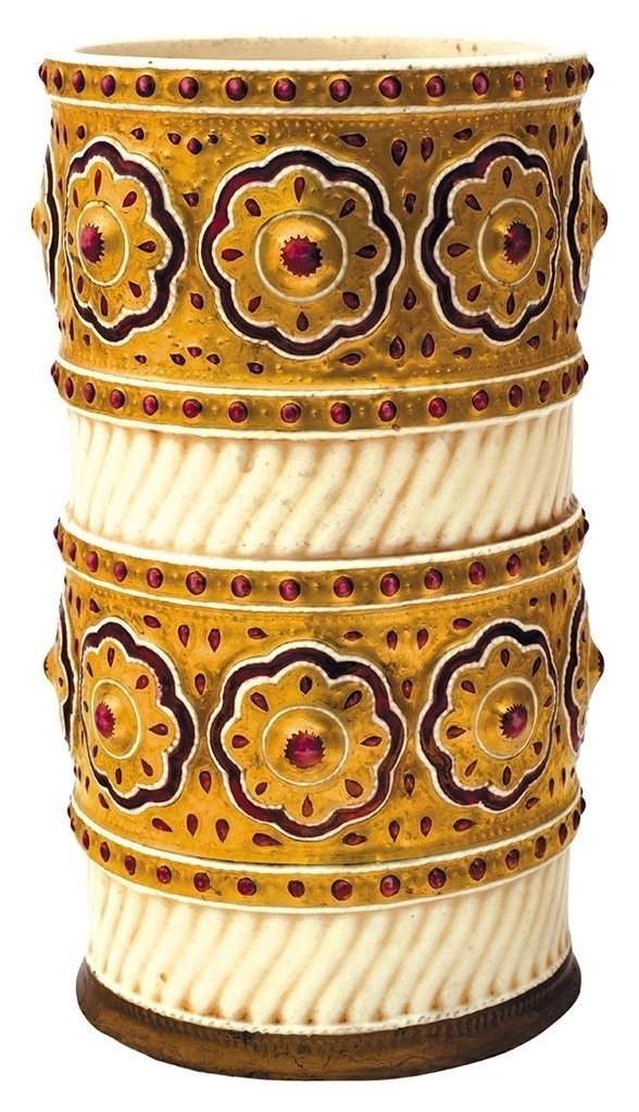 Zsolnay Vase from the Old ivory -series, Zsolnay, 1890