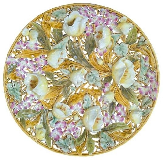 Zsolnay Ornamental plate with statuesque flowers from the "mauve"-series, Zsolnay, 1892   Decoration design: Tádé Sikorski