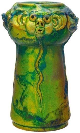 Zsolnay Koboldos váza, Zsolnay, 1910 körül