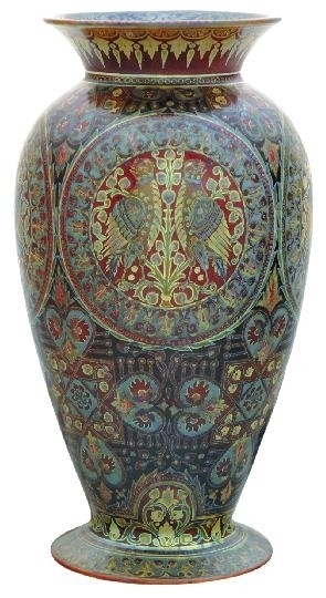 Zsolnay Vase with medieval poplin pattern, Zsolnay, from the 1920s
