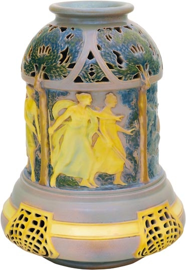 Zsolnay Vase with mythological decoration, Zsolnay, around 1903, Dekorplan: presumably Mack Lajos