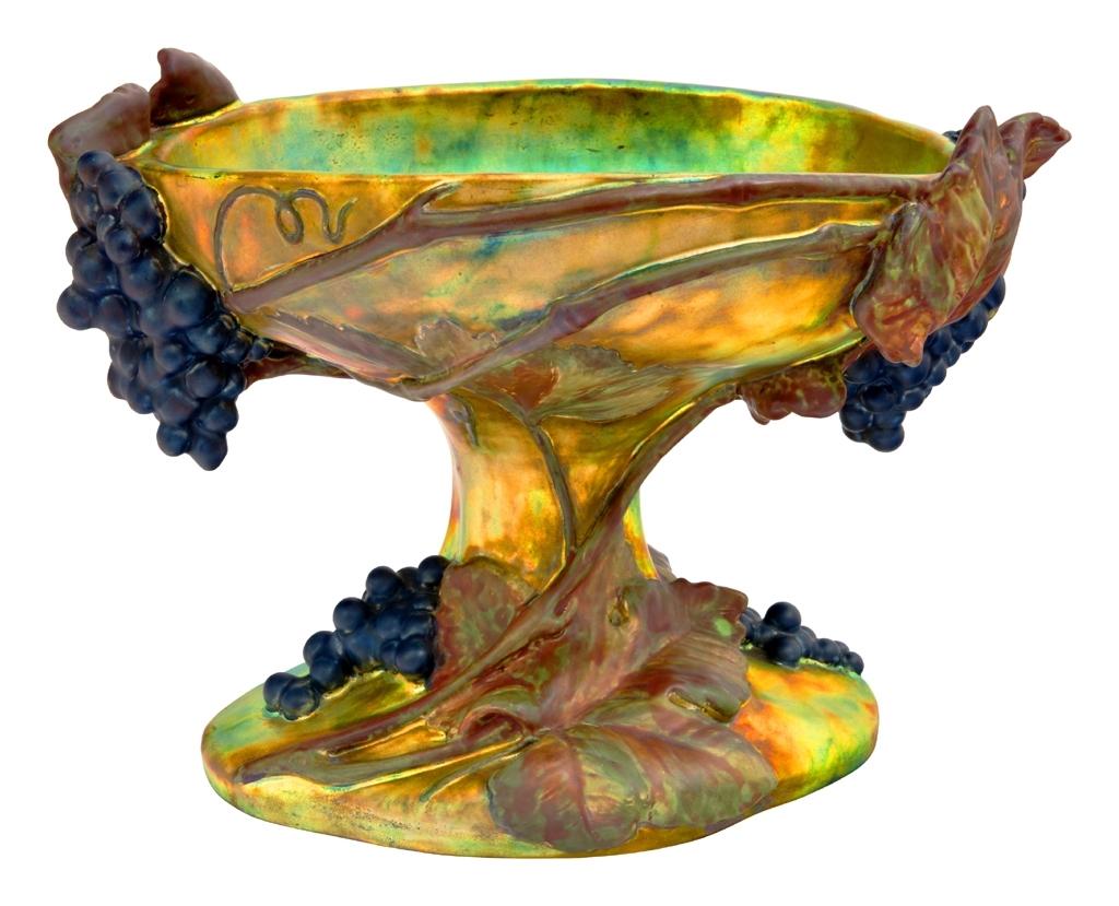Zsolnay Stemmed bowl with Grapes, Zsolnay, 1900