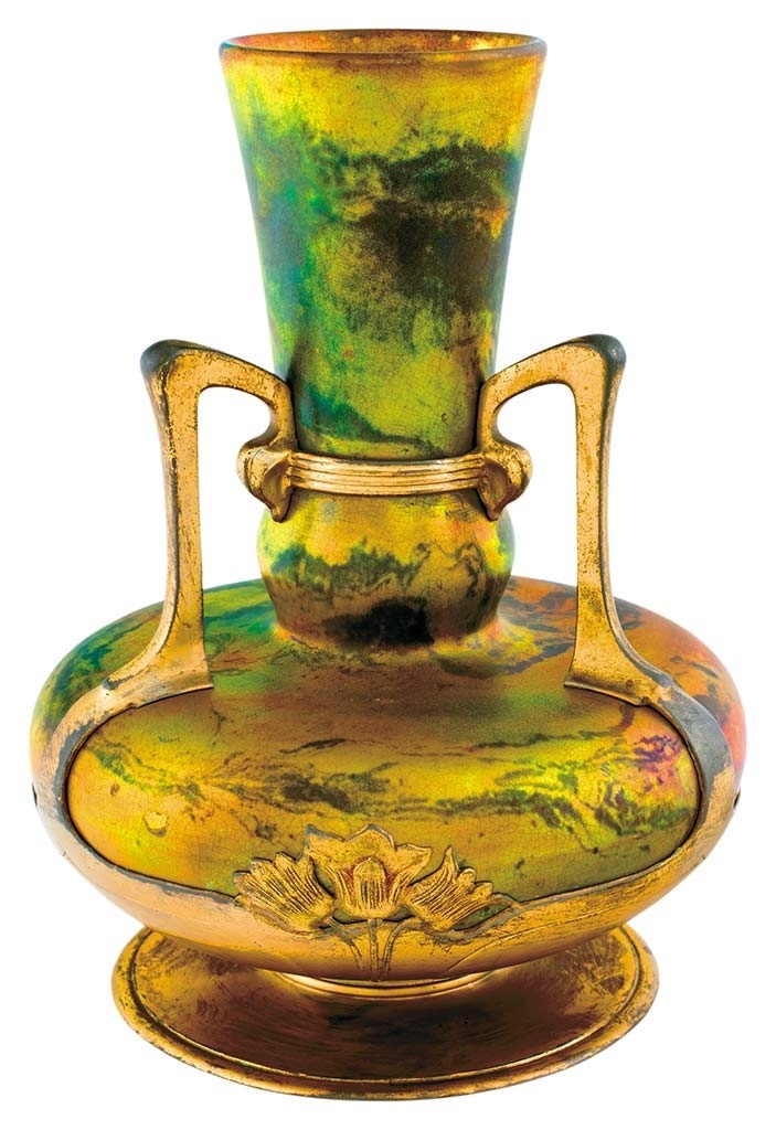 Zsolnay Váza, lótuszvirágdíszes fémmontírozással, Zsolnay/Osiris, 1904